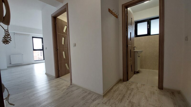 Bragadiru, Ilfov, zona Mc Donald's, str. Diamantului 166, in spate la Lidl,