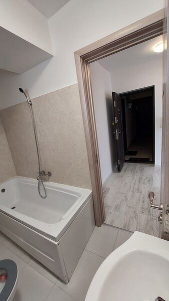 Bragadiru, Ilfov, zona Mc Donald's, str. Diamantului 166, in spate la Lidl,